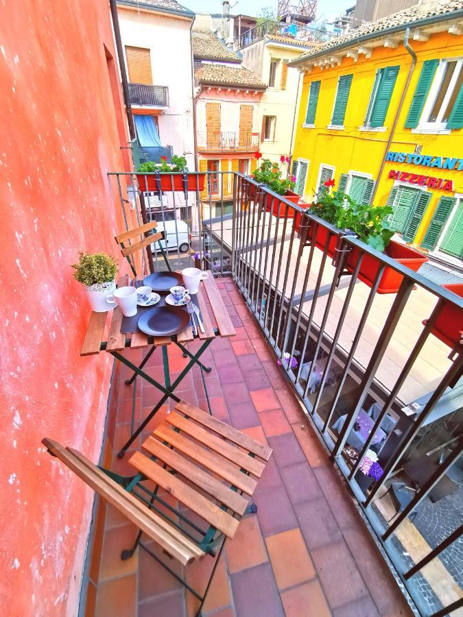 Old Town With Terrace - Live Appartement *