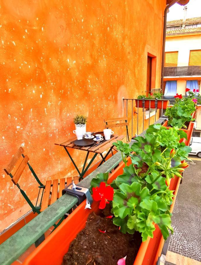Apartment Old Town With Terrace - Live Peschiera del Garda